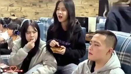 加油吧吃瓜路透视频